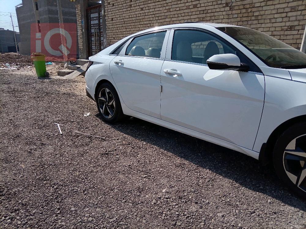 هيونداي النترا